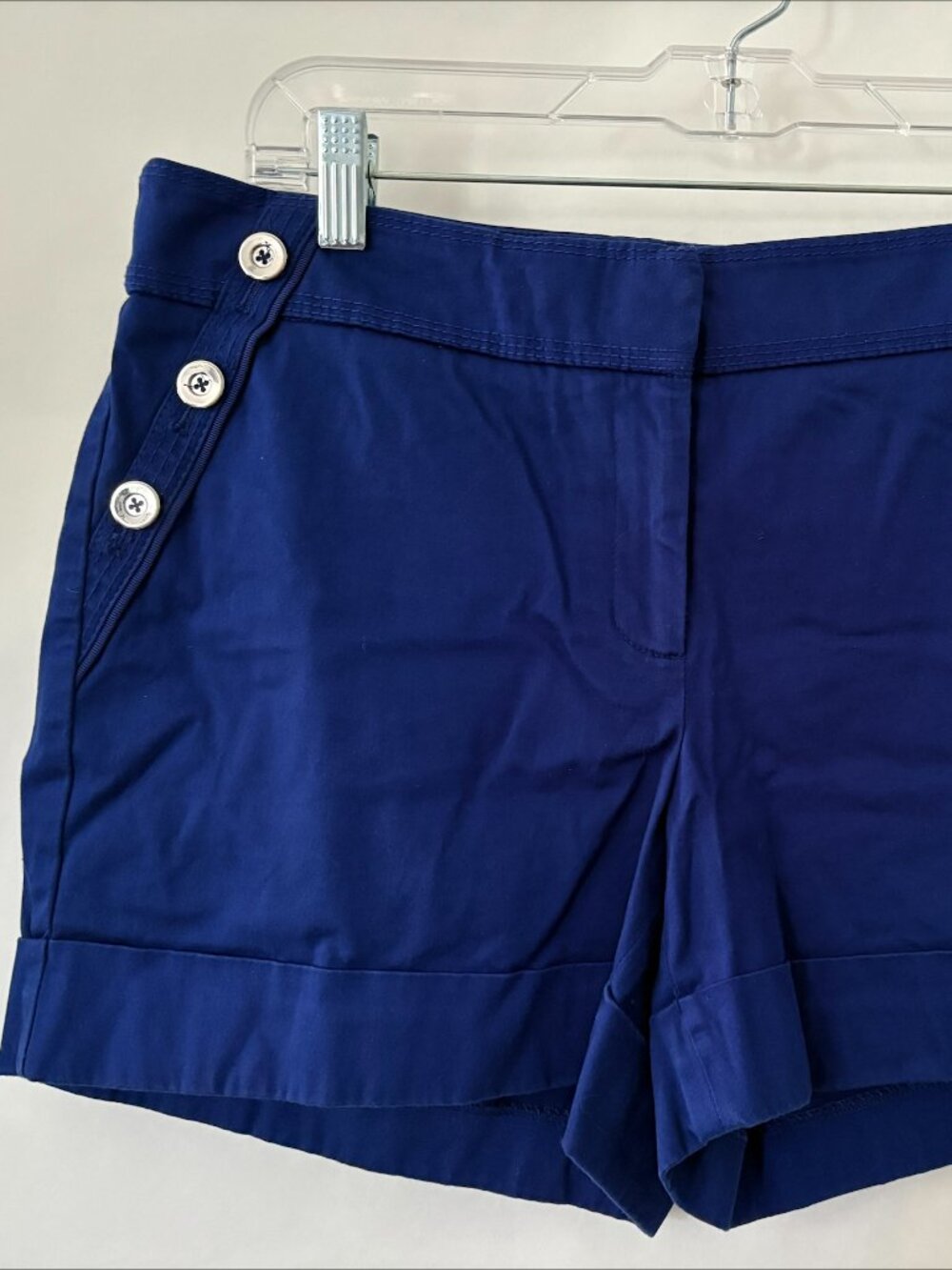 Like New White House Black Market Violet Cuffed Hem Shorts Size 8